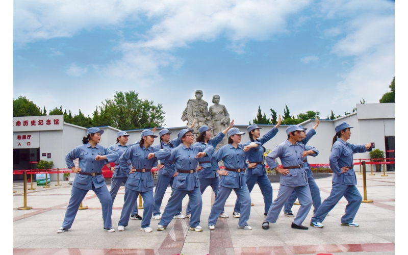 追尋足跡不忘初心  砥礪前行擔當使命